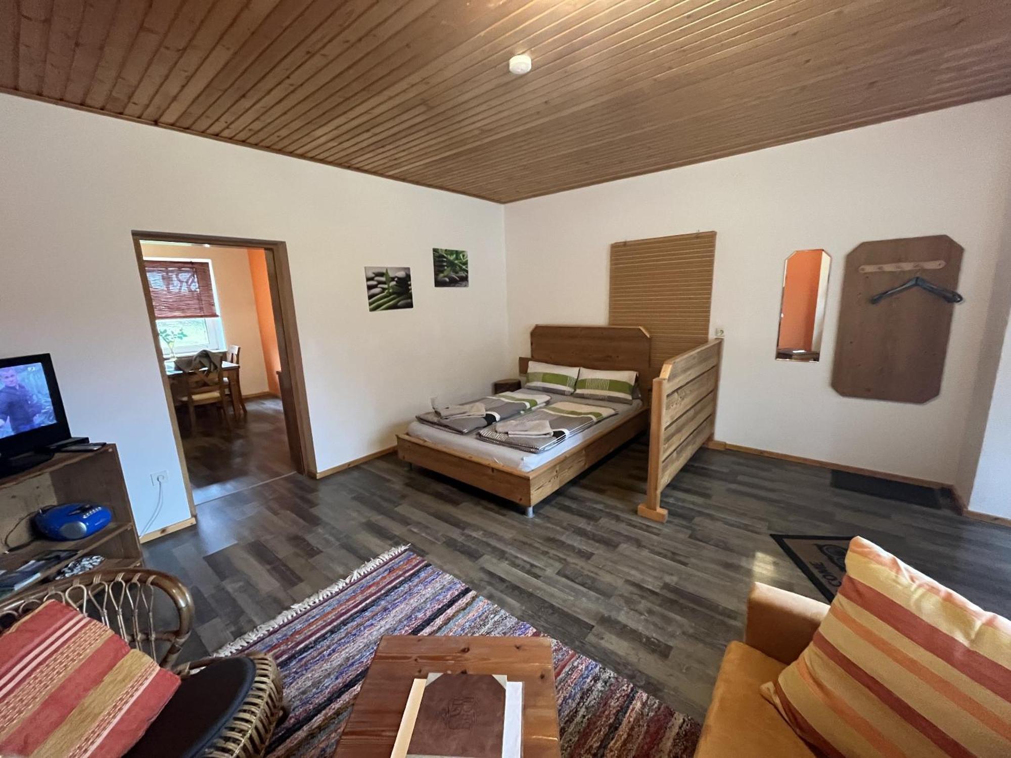 Apartments Am Kirchkogel "Laendliche Entspannung Im Herzen Der Steiermark" Pernegg an der Mur 外观 照片