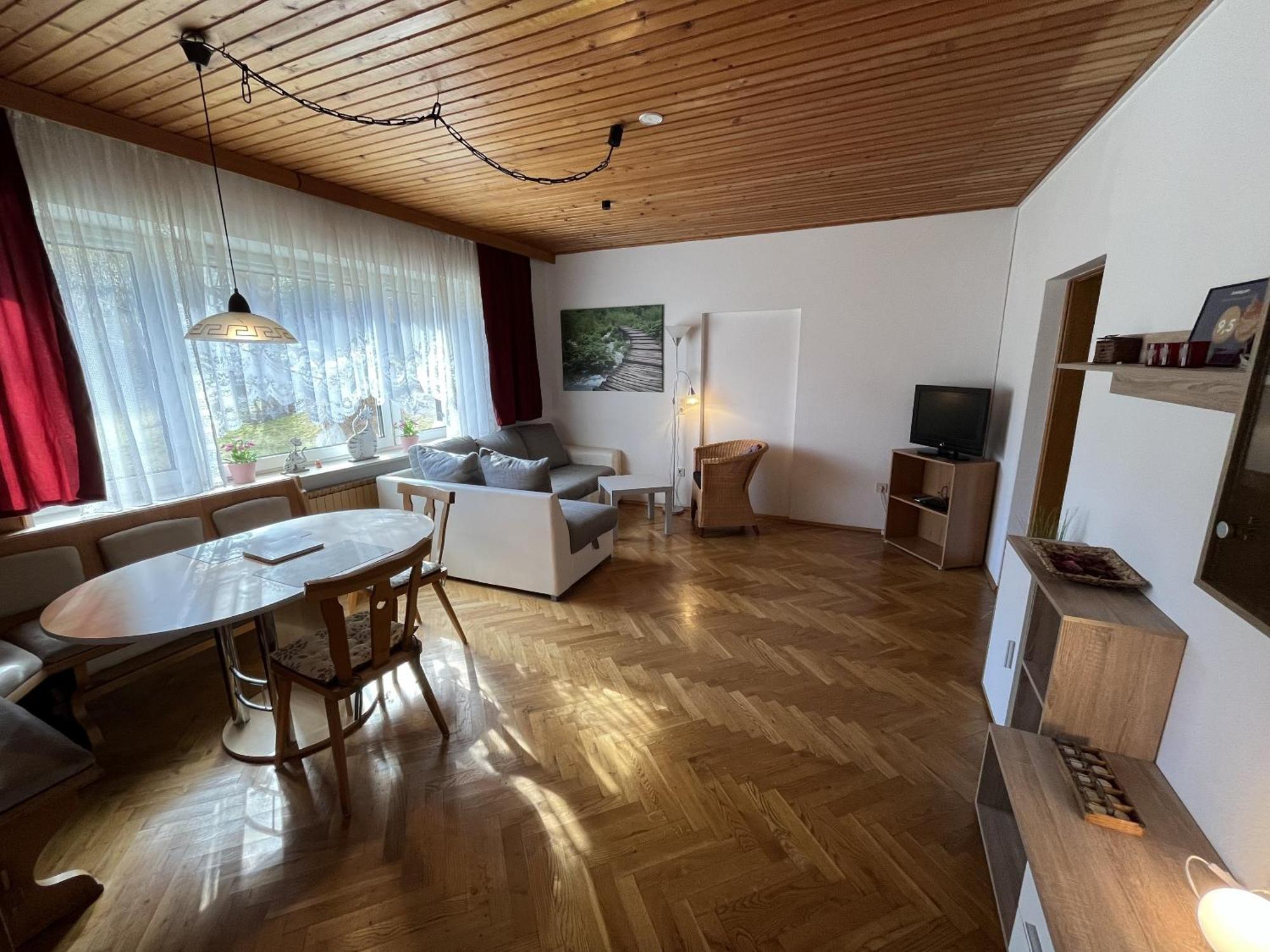 Apartments Am Kirchkogel "Laendliche Entspannung Im Herzen Der Steiermark" Pernegg an der Mur 客房 照片